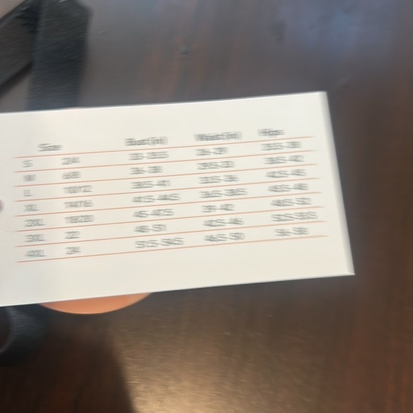 Shapermint Essentials All Day Every Day
Shaping Scoop Neck Cami Black Size L NWT - Picture 5 of 12